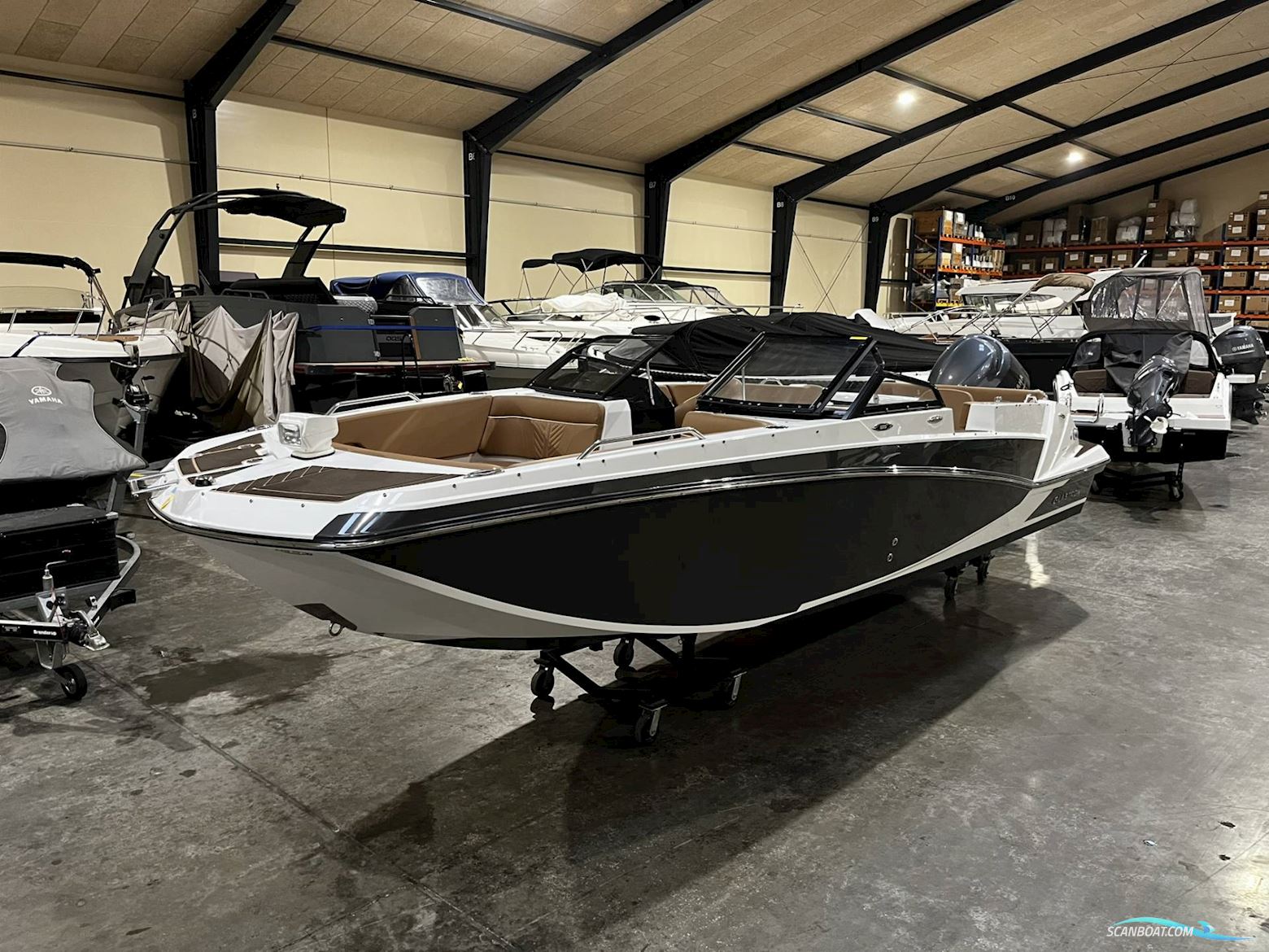 Glastron 220 Gtd - 225 HK Yamaha/Udstyr