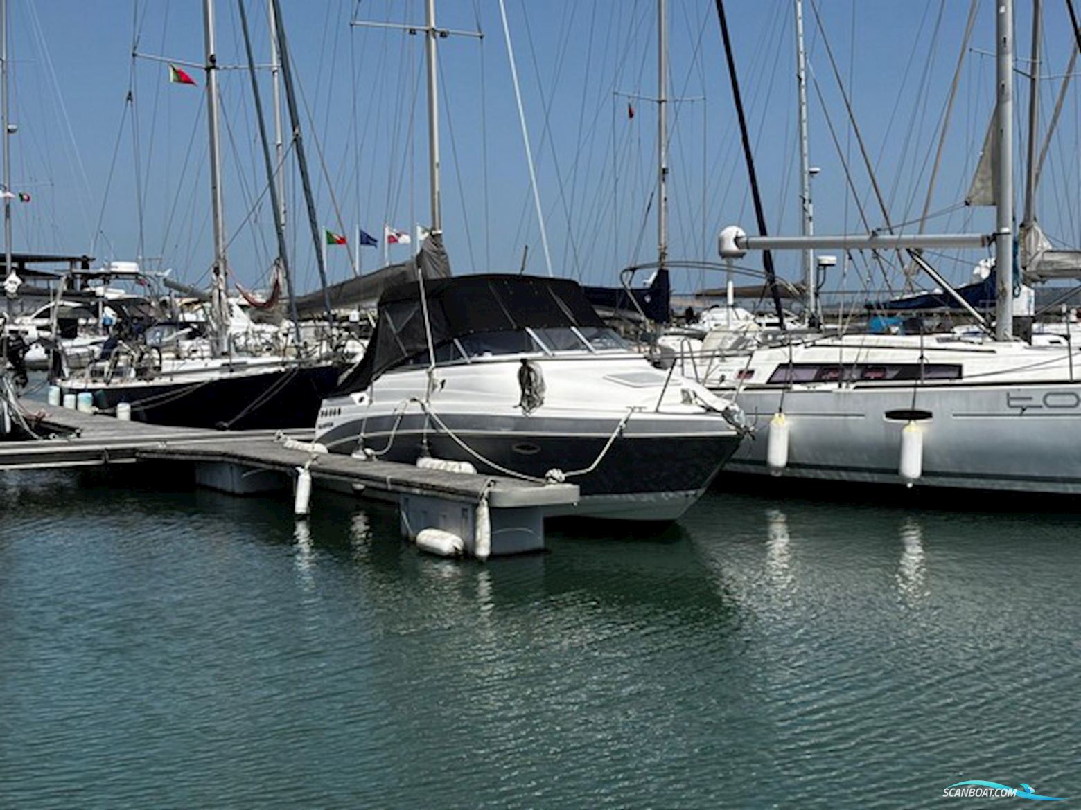 Glastron 249 GT