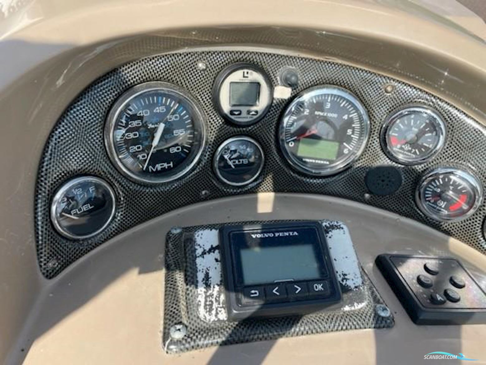 Glastron GS 249 Volvo D3 Diesel