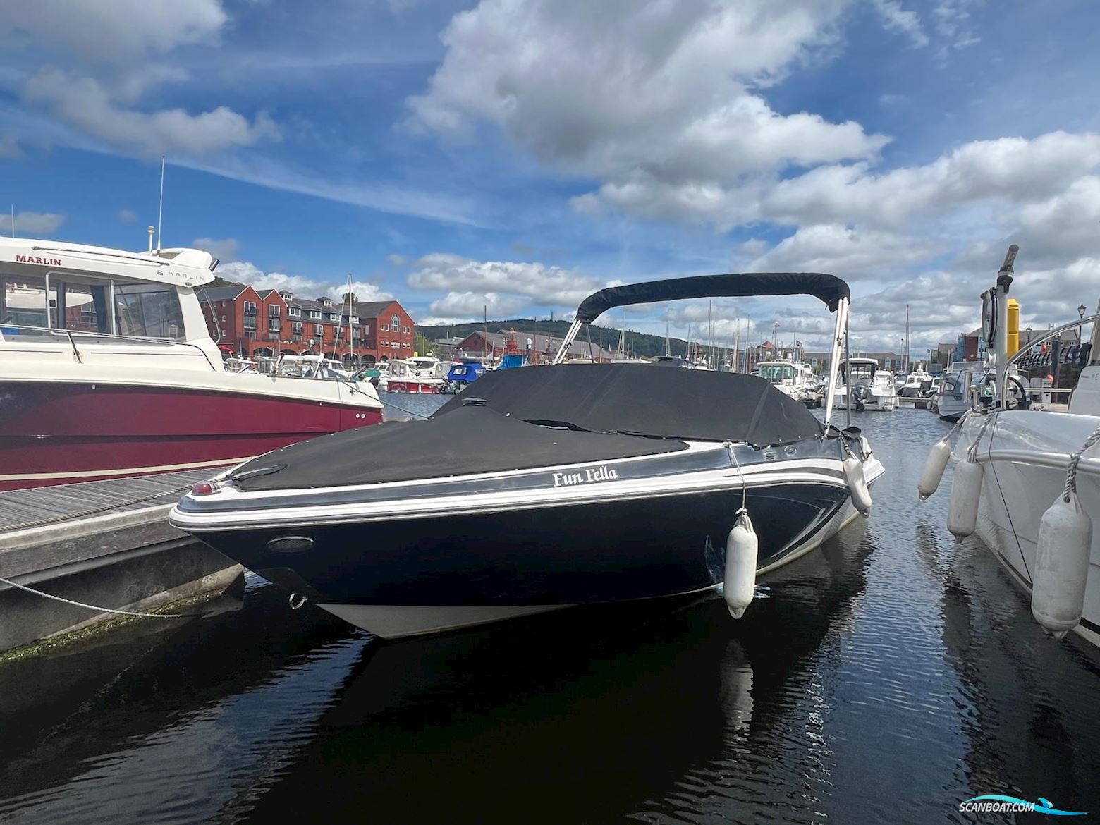Glastron GT 185 Motorboat 2017, with Yamaha engine, United Kingdom