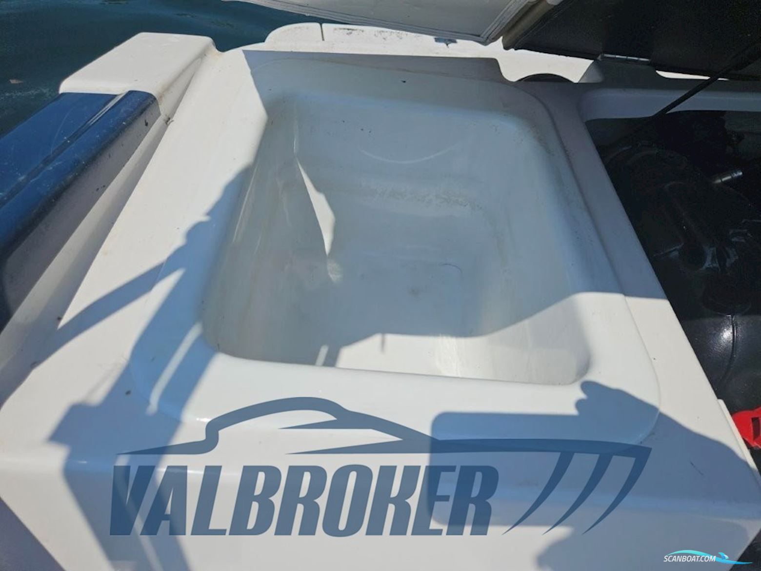 Glastron GT 185