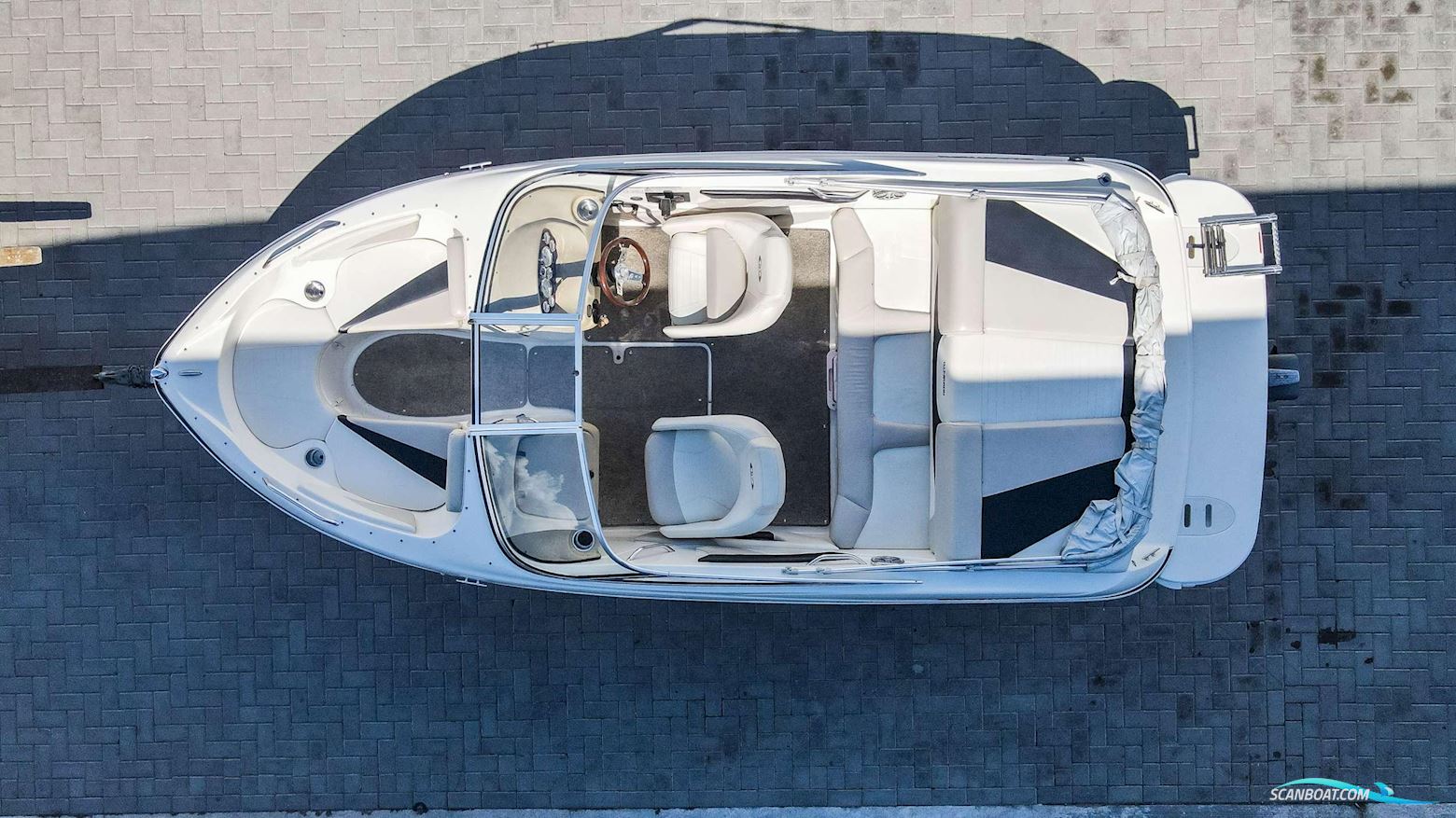 Glastron GT 185