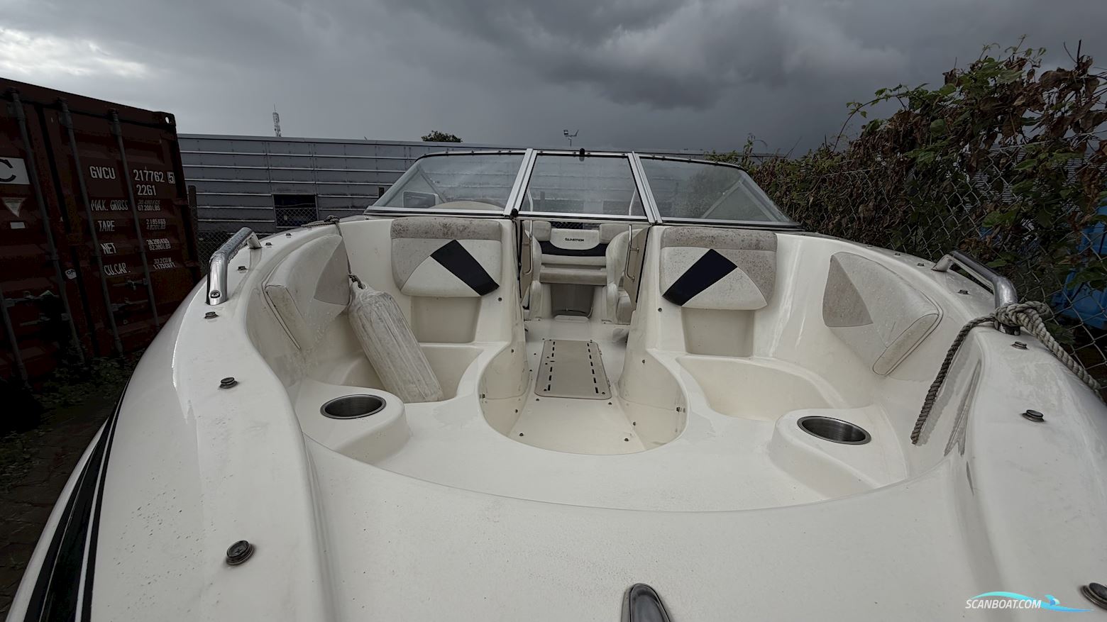 Glastron GT 185