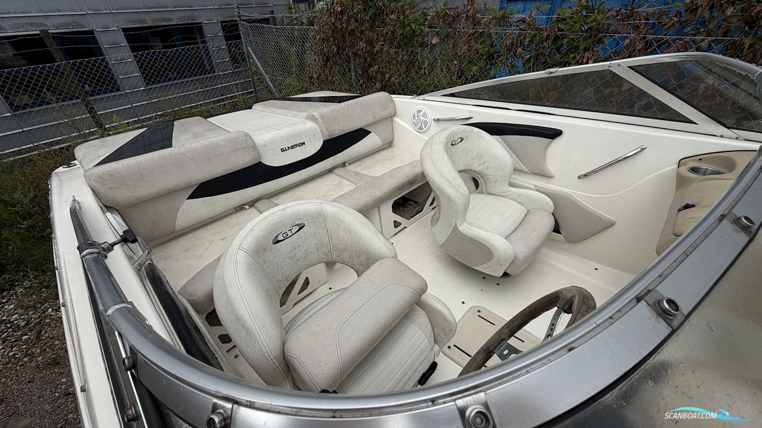 Glastron GT 185