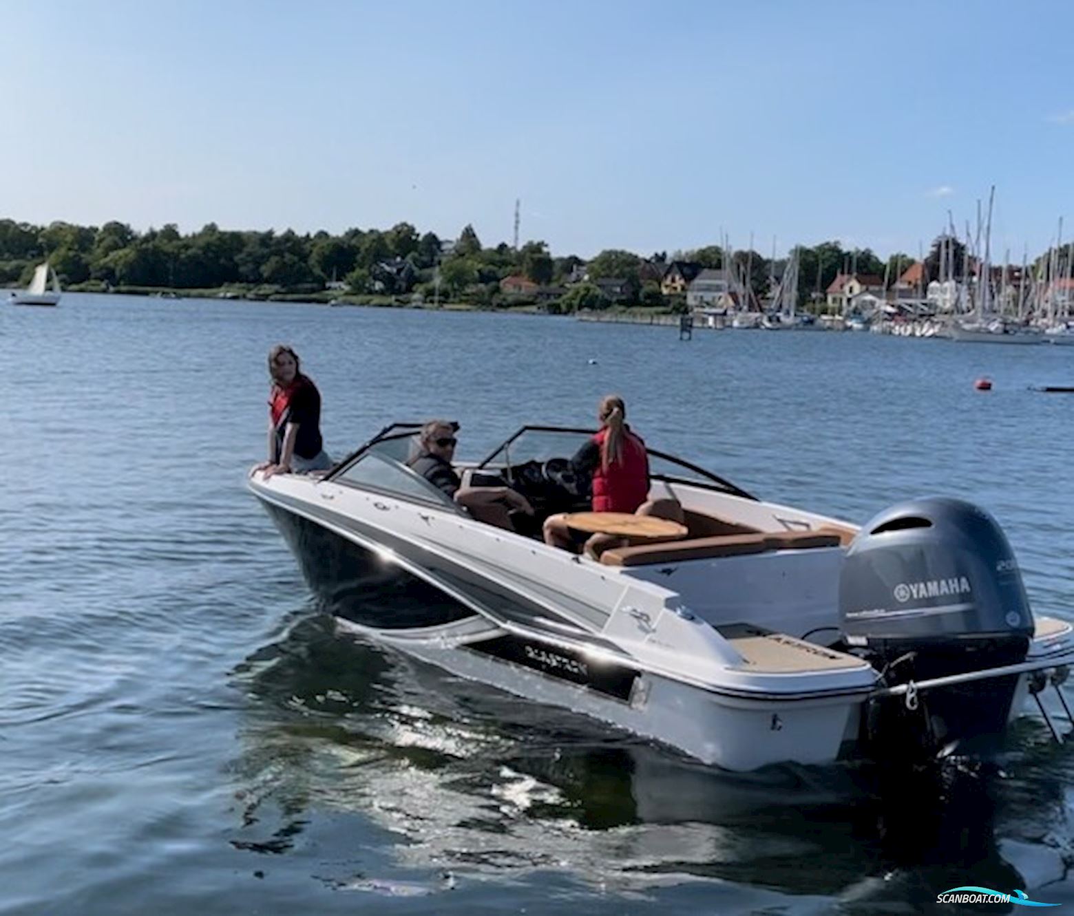 Glastron GT 200 – Med Yamaha 200 HK – Klar til Sommeren! Motorboat 2018, with Yamaha engine, Denmark