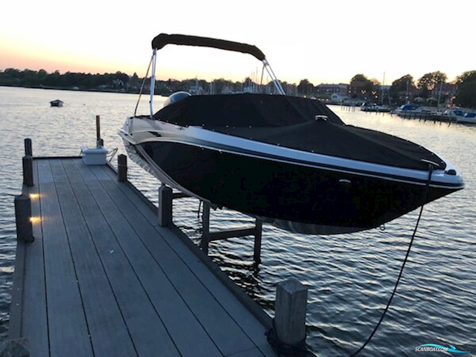 Glastron GT 200 – Med Yamaha 200 HK – Klar til Sommeren!