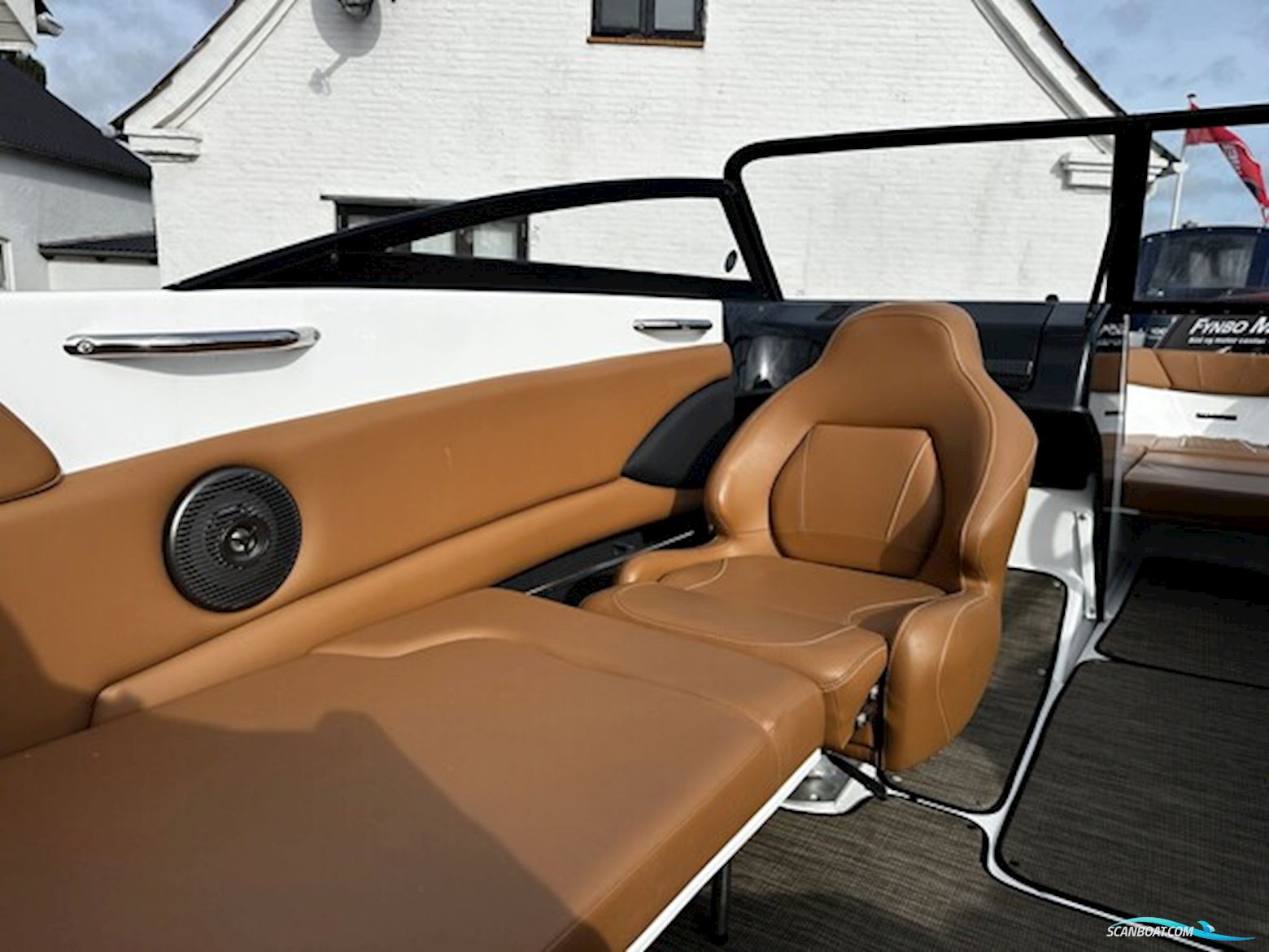 Glastron GT 205 Limited, Mercruiser 4.5 Mpi 200 HK