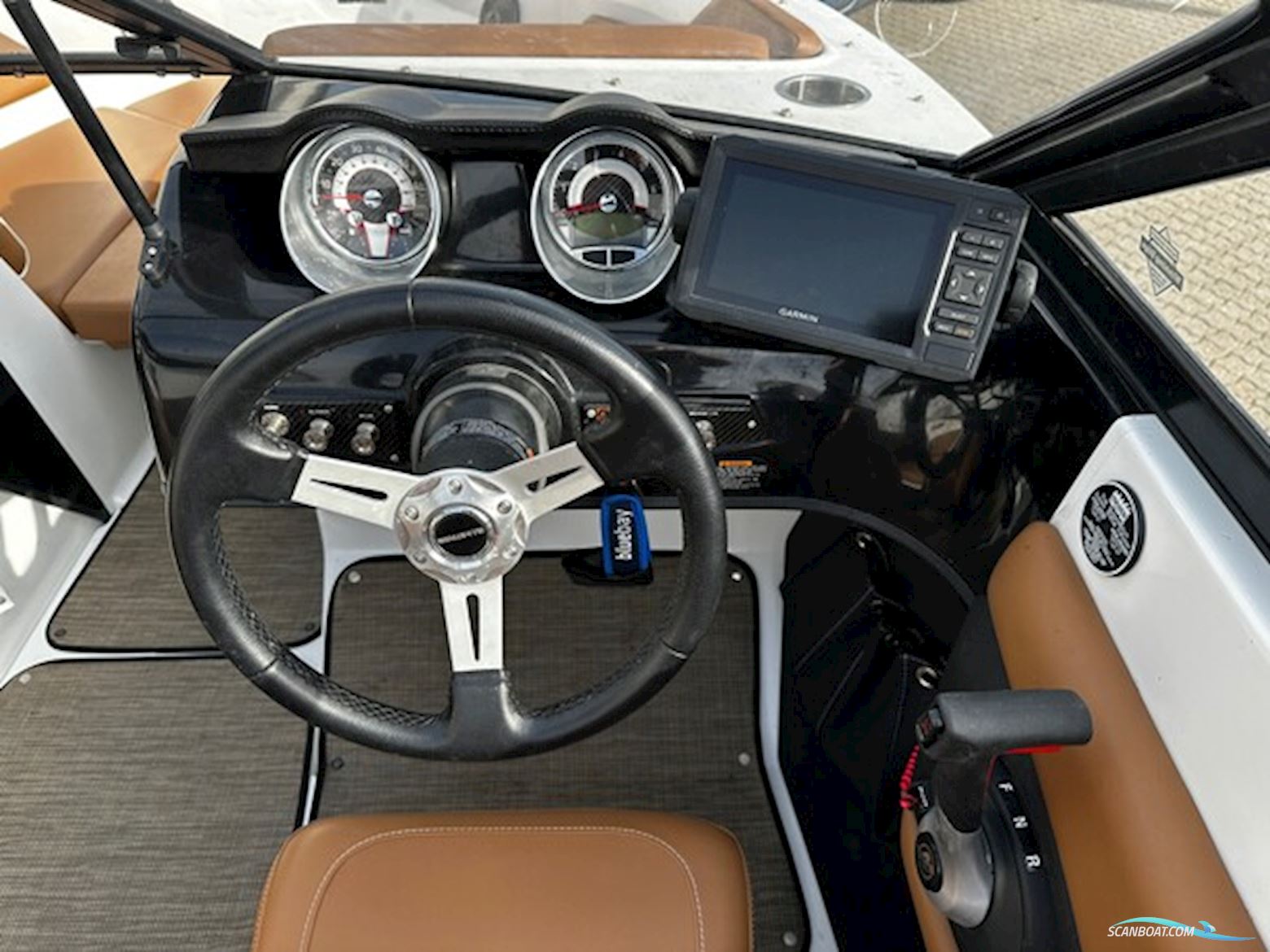 Glastron GT 205 Limited, Mercruiser 4.5 Mpi 200 HK