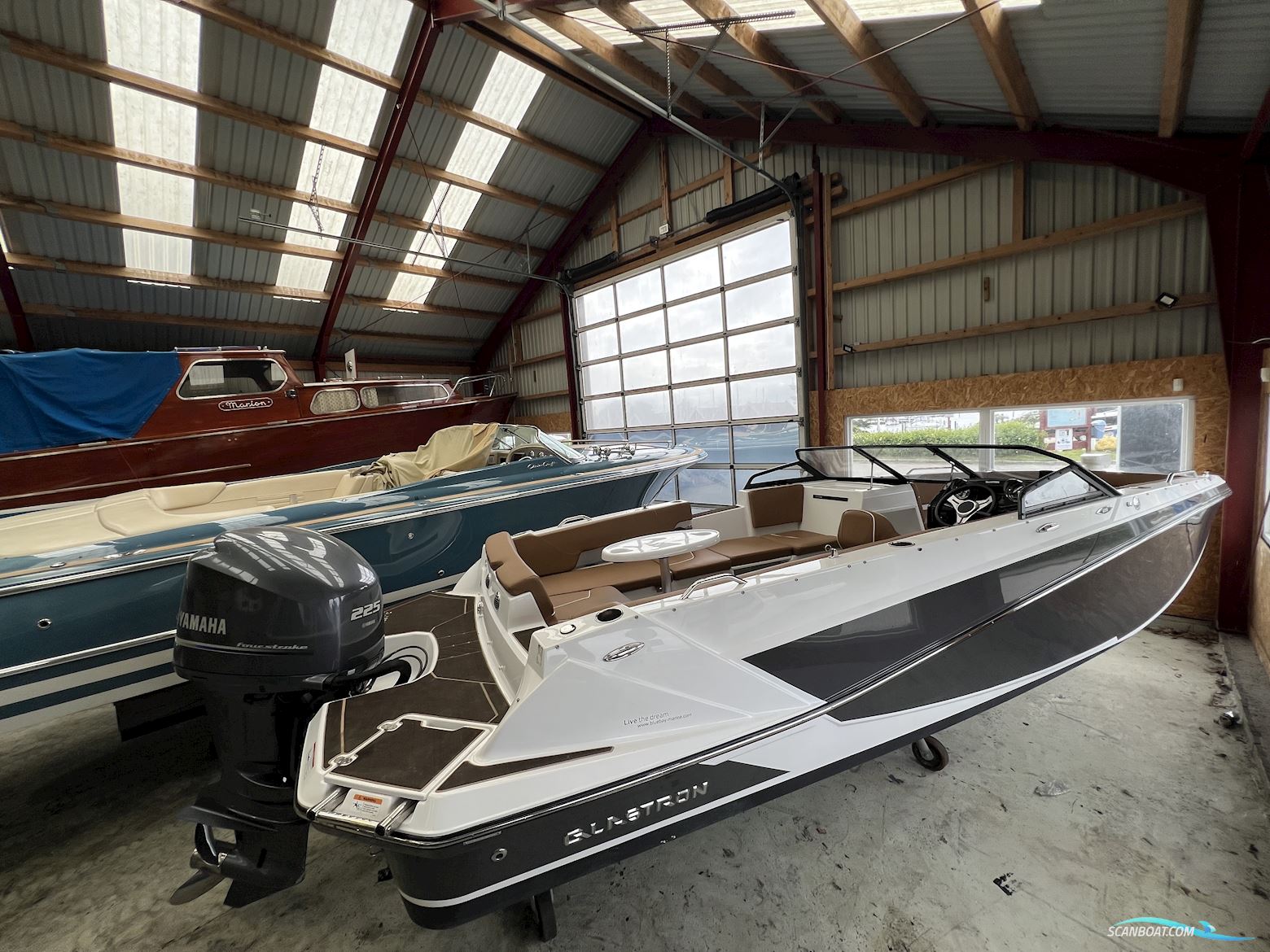 Glastron GTD 220 Motorboat 2022, Denmark