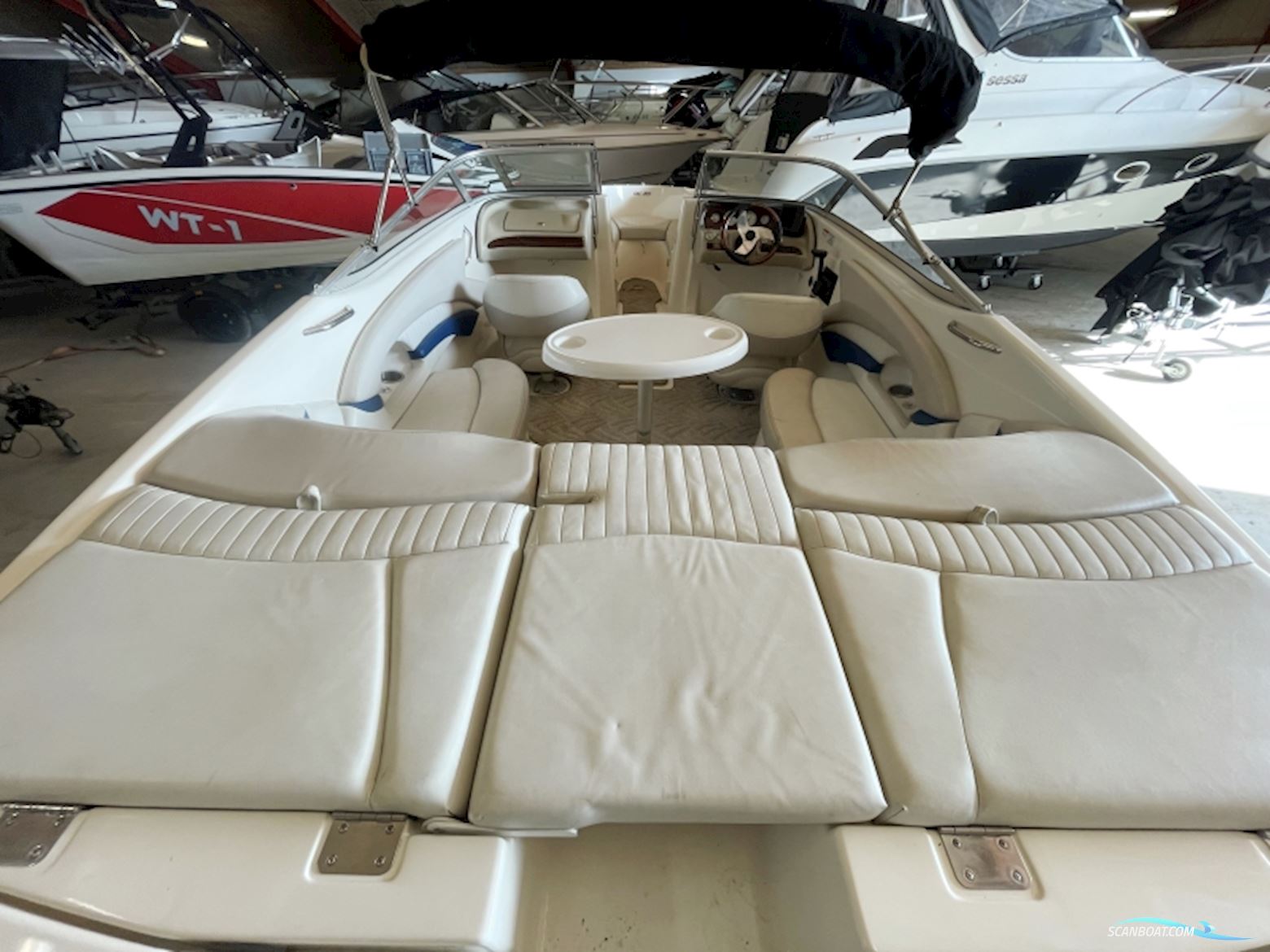 Glastron Gxl 235 Bowrider