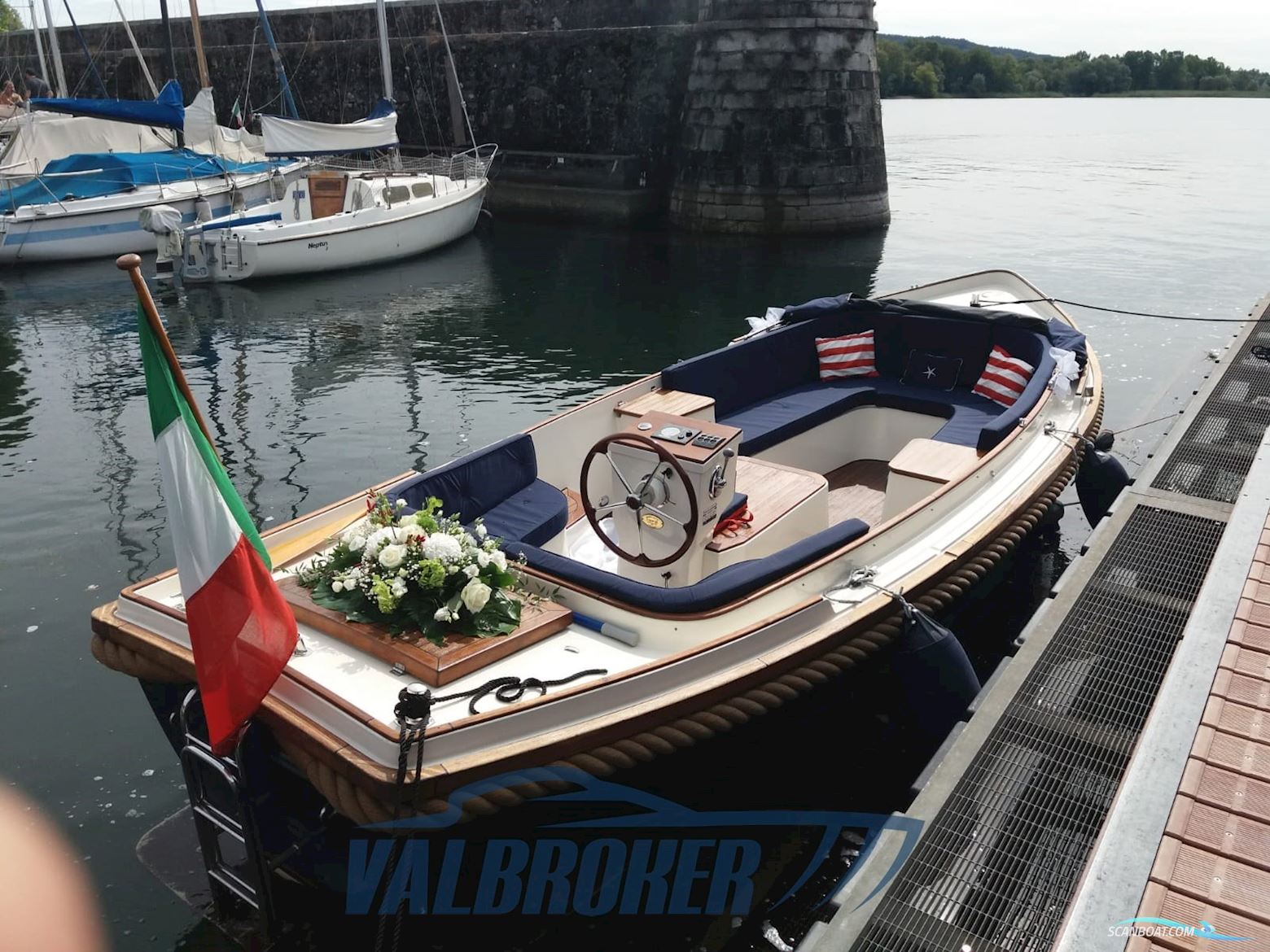 GOZZO OLANDESE Makma Loungevlet