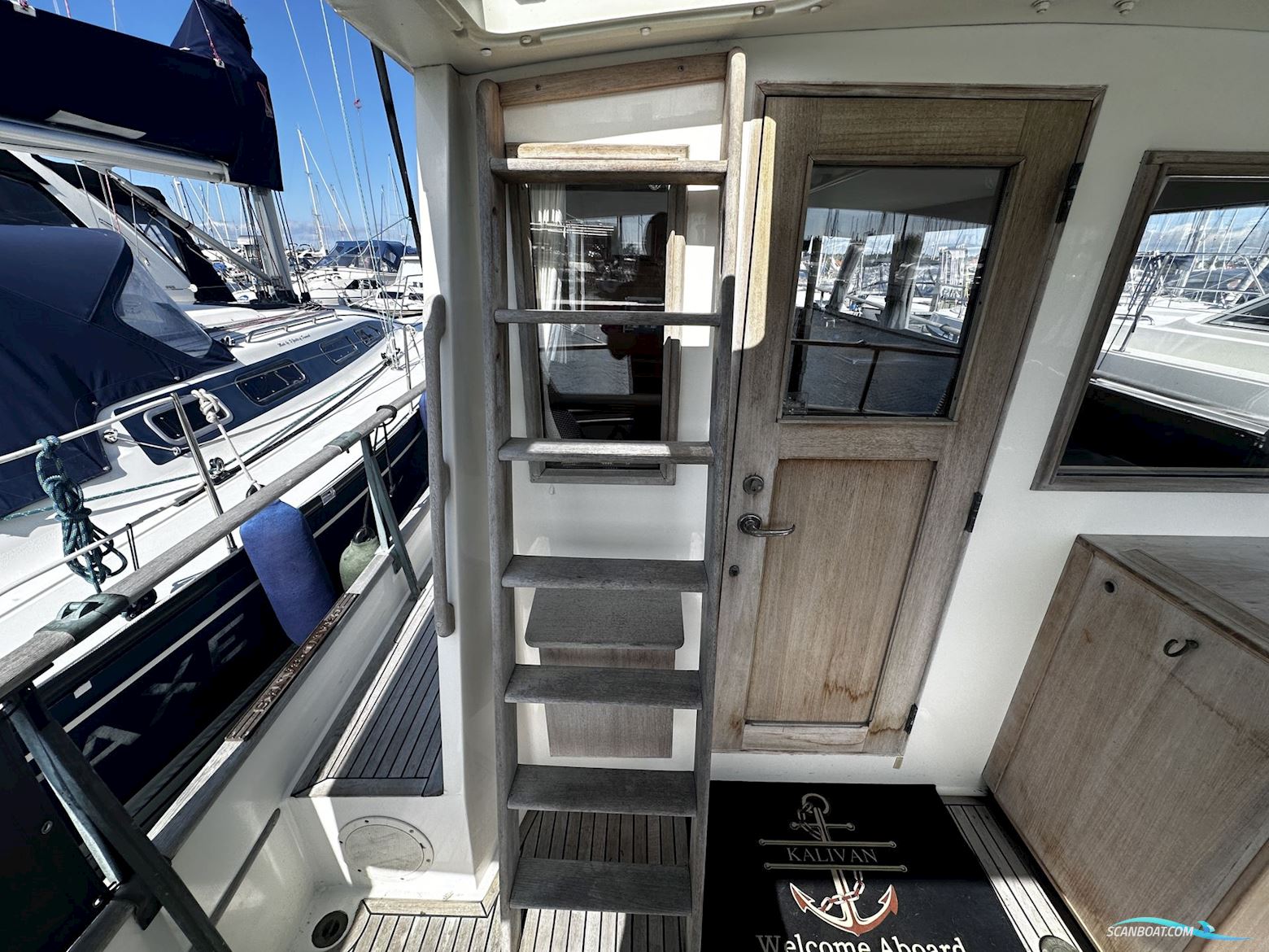 Grand Banks 32