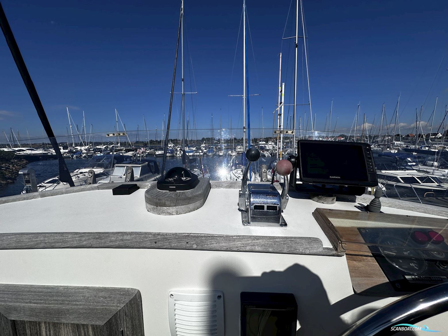 Grand Banks 32