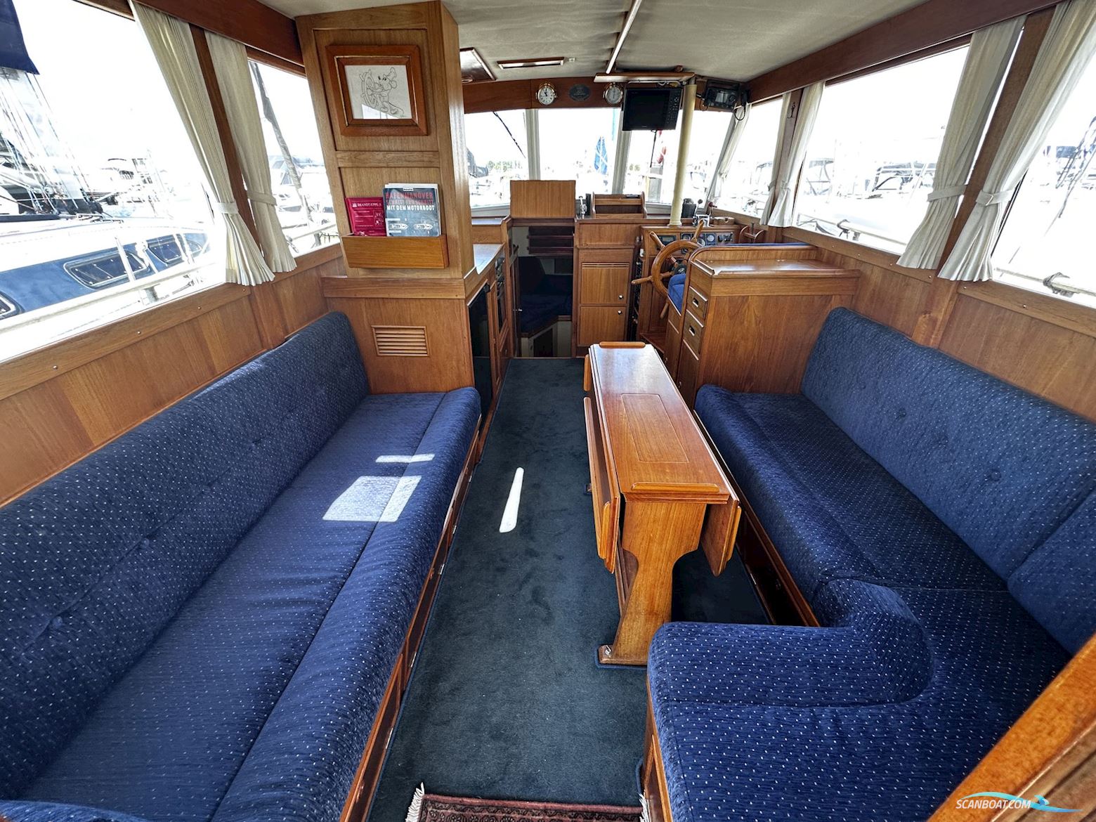 Grand Banks 32