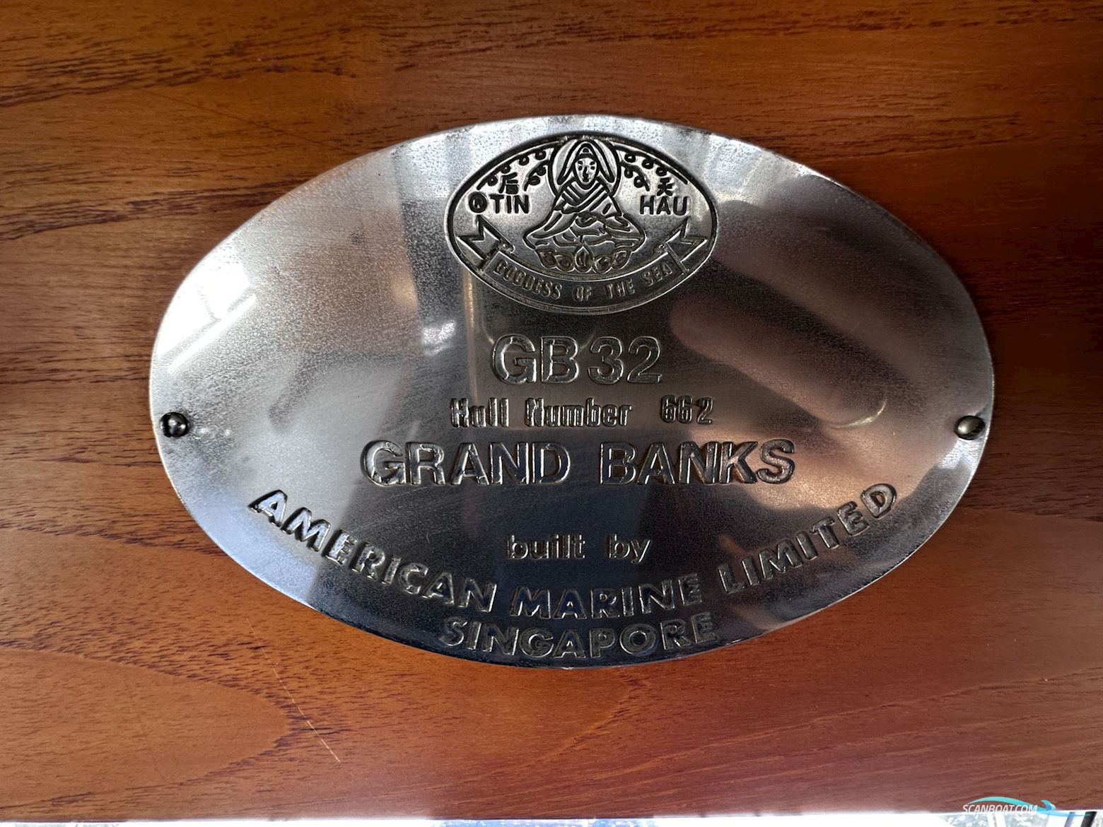 Grand Banks 32