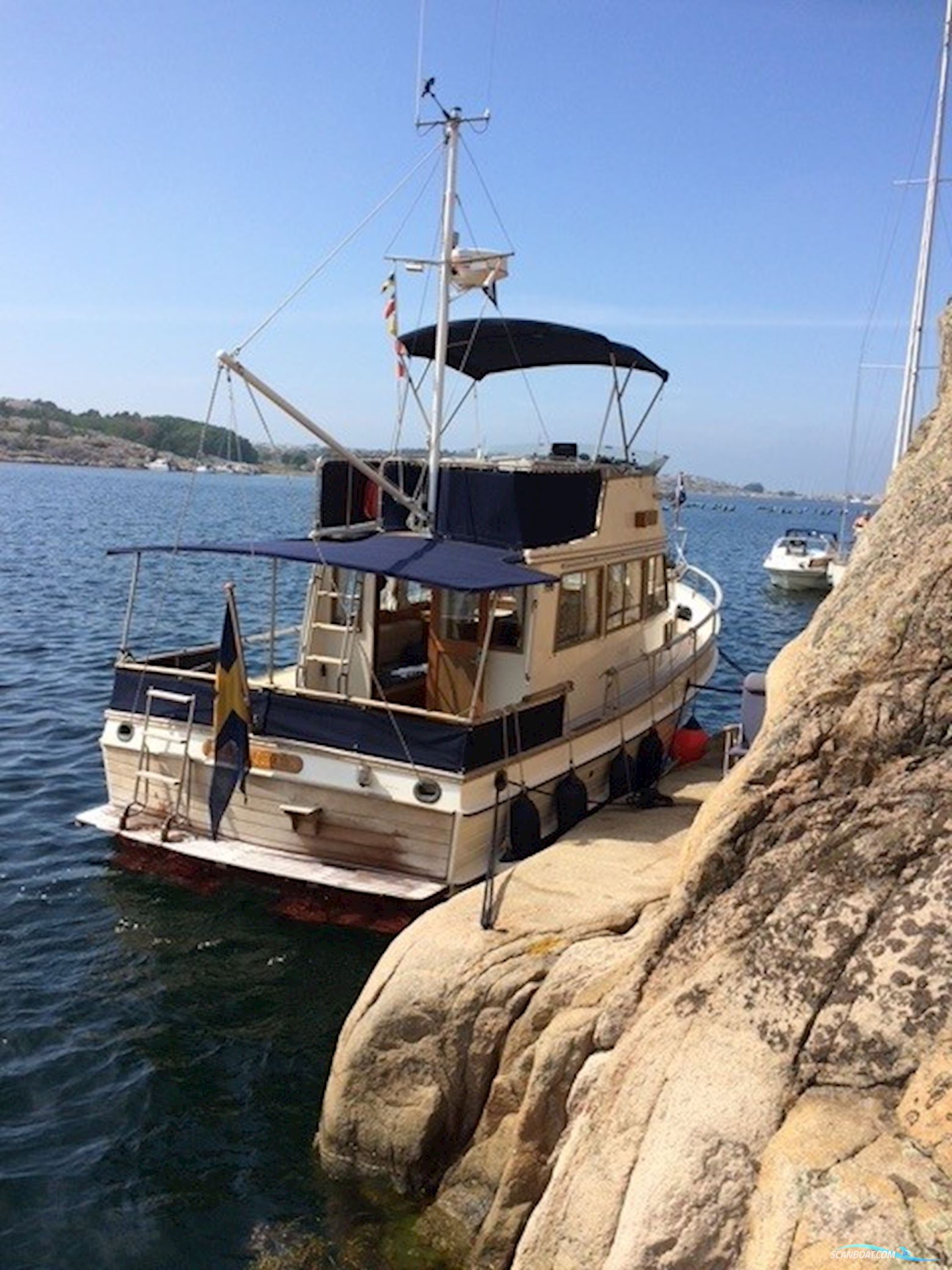 Grand Banks 32