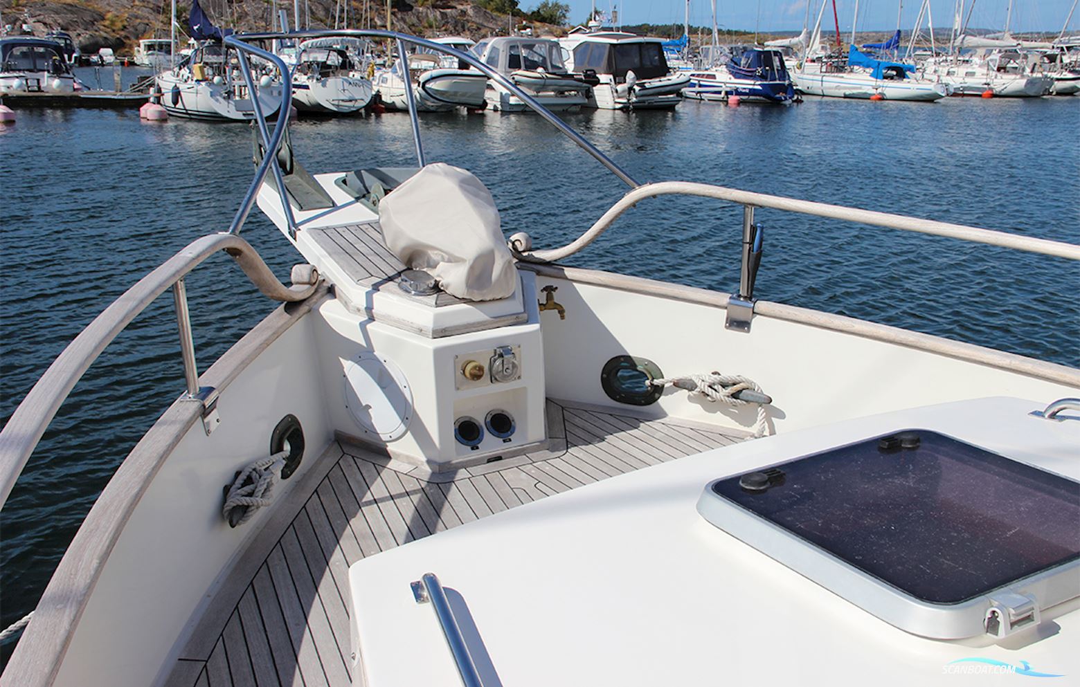 Grand Banks 32