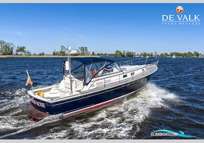 Grand Banks 38 Eastbay EX Motorboat 2000, with Caterpillar engine, The Netherlands