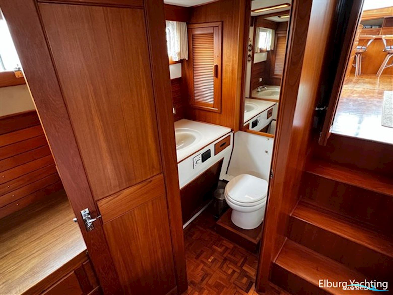 Grand Banks 42 - Motoryacht