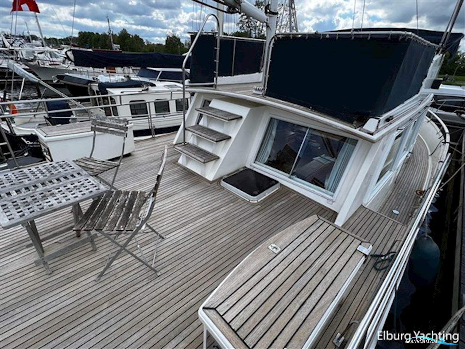 Grand Banks 42 - Motoryacht