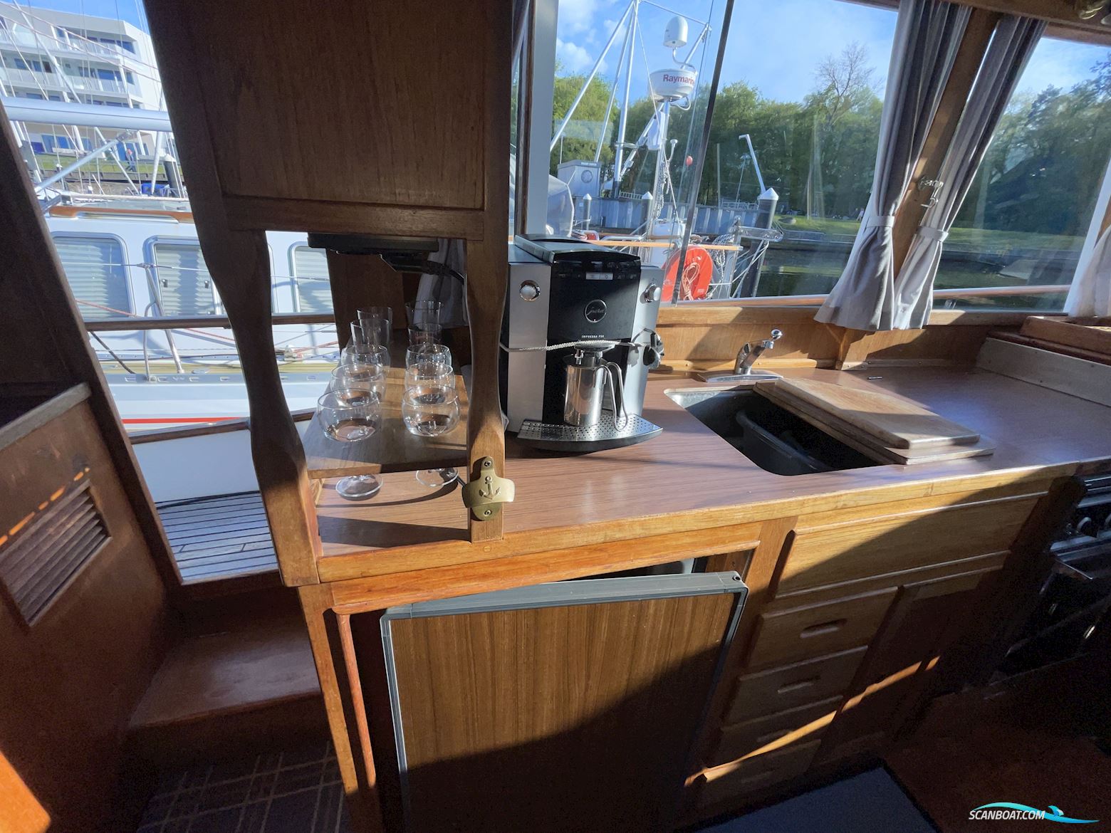 Grand Banks 42 Classic