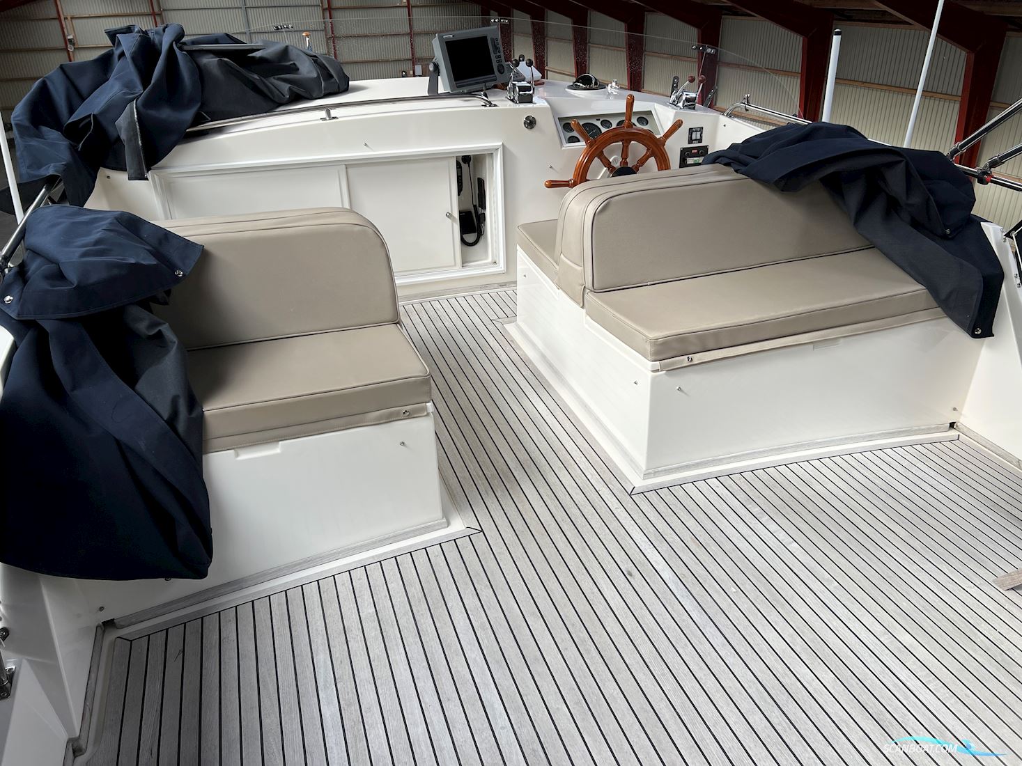 Grand Banks 42 Classic