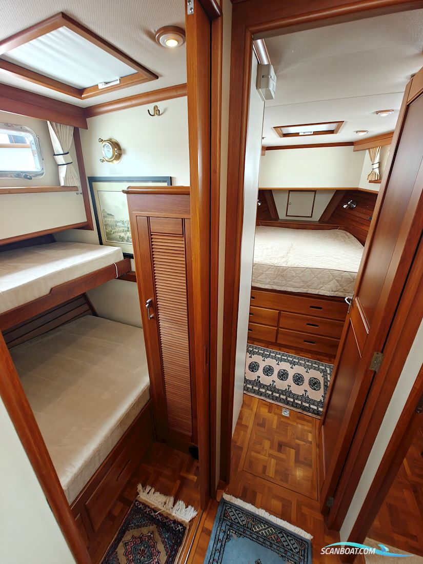Grand Banks 42 Europa