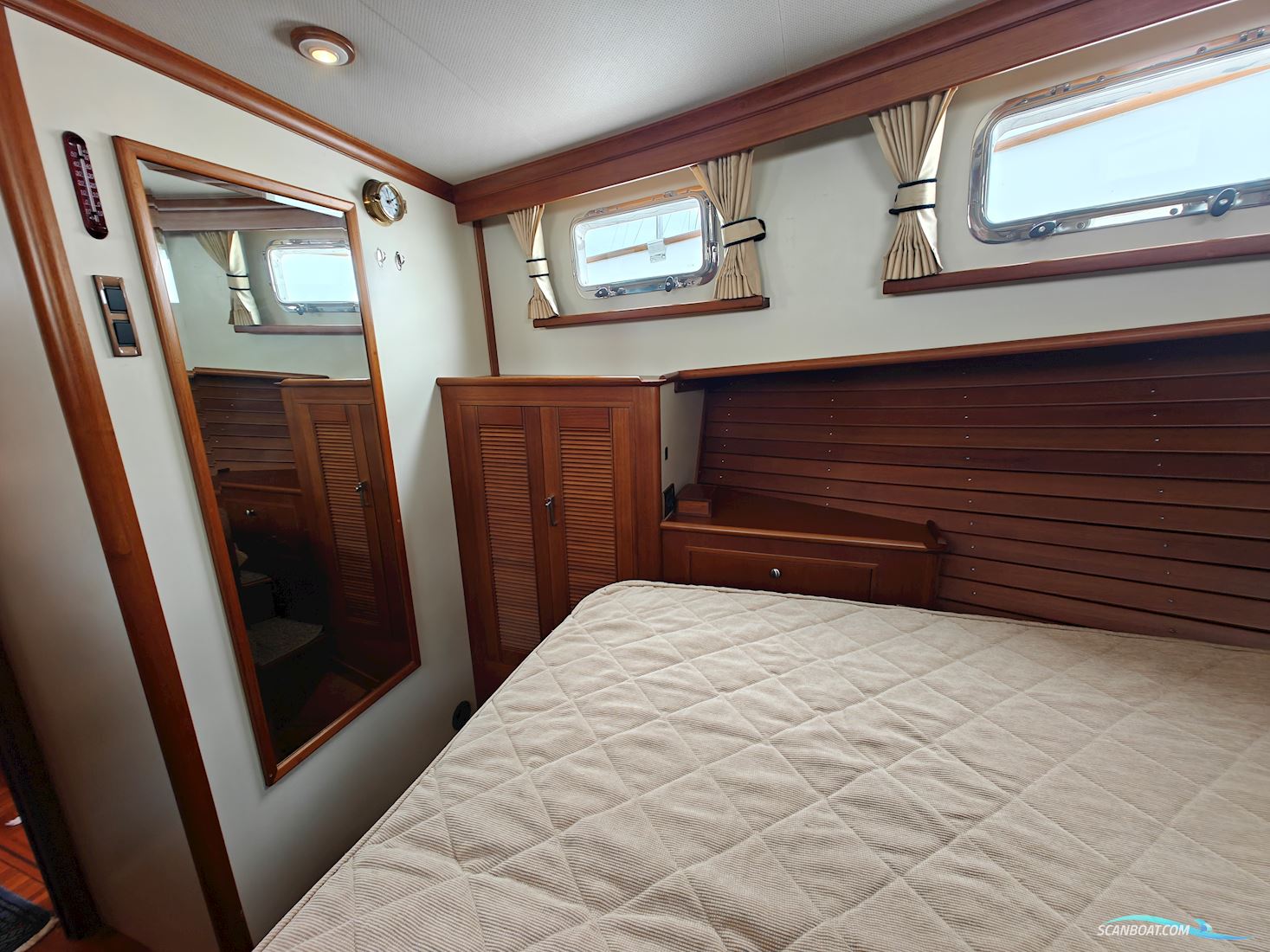 Grand Banks 42 Europa