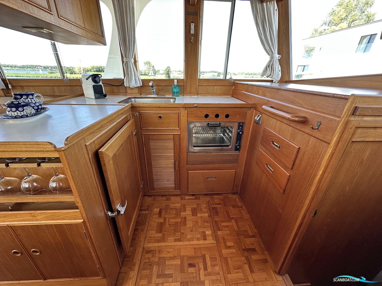 Grand Banks 42 europa