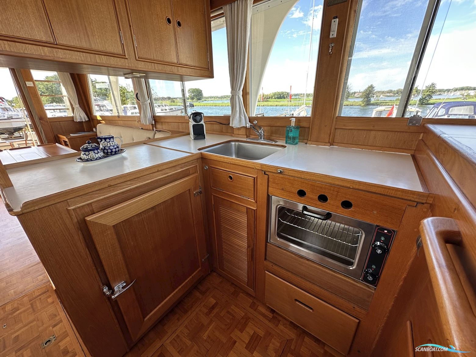 Grand Banks 42 europa