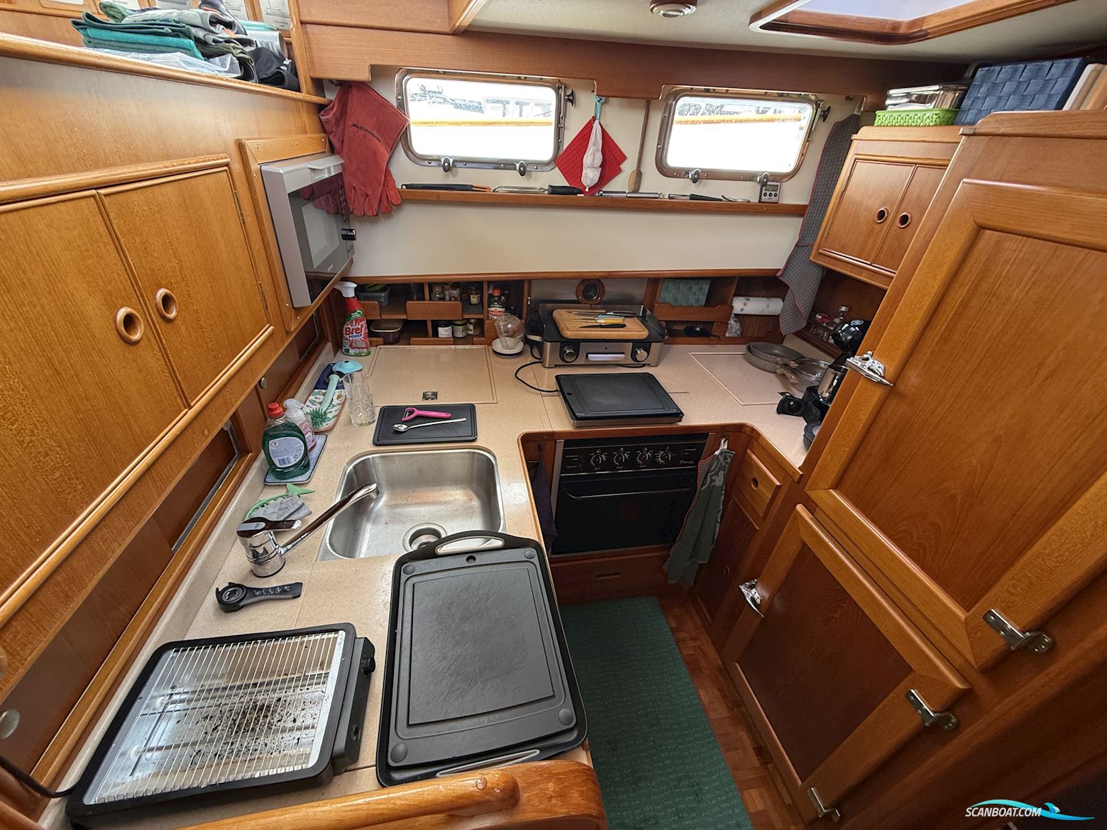 Grand Banks 42 Motoryacht