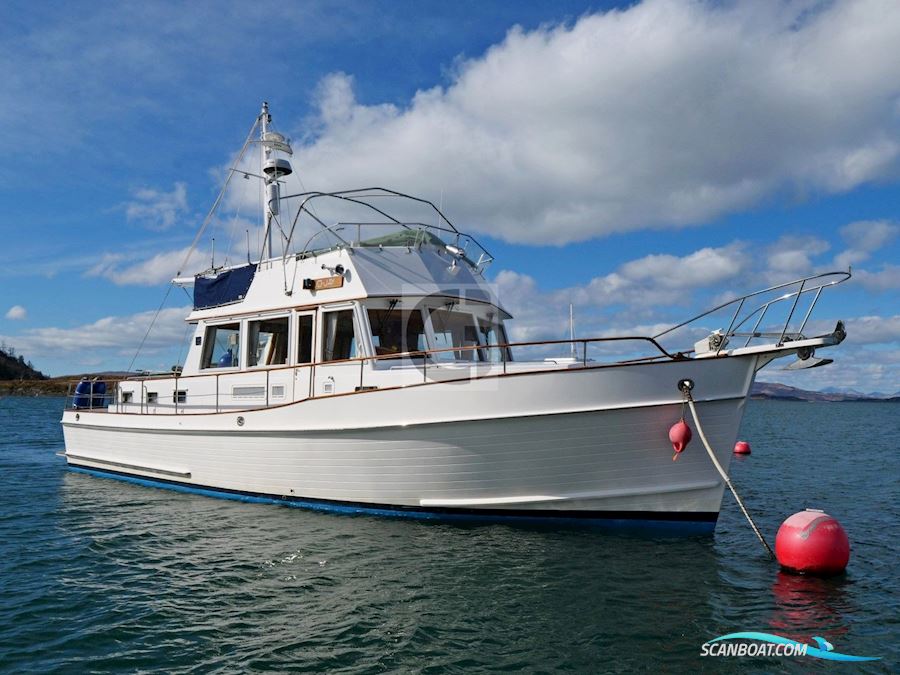 Grand Banks 46 Classic Motorboat 2004, with Caterpillar 3126 engine, United Kingdom