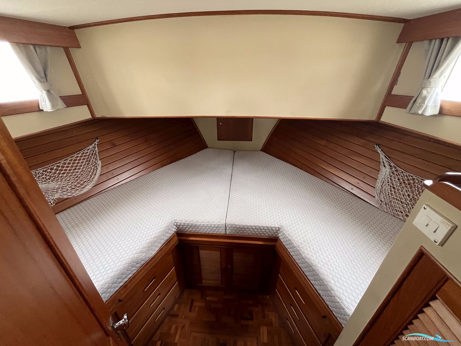 Grand Banks 46 Classic
