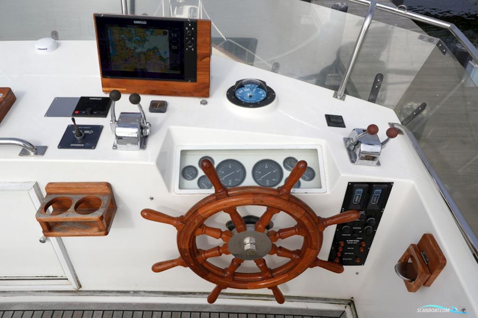 Grand Banks 46 Motor Yacht