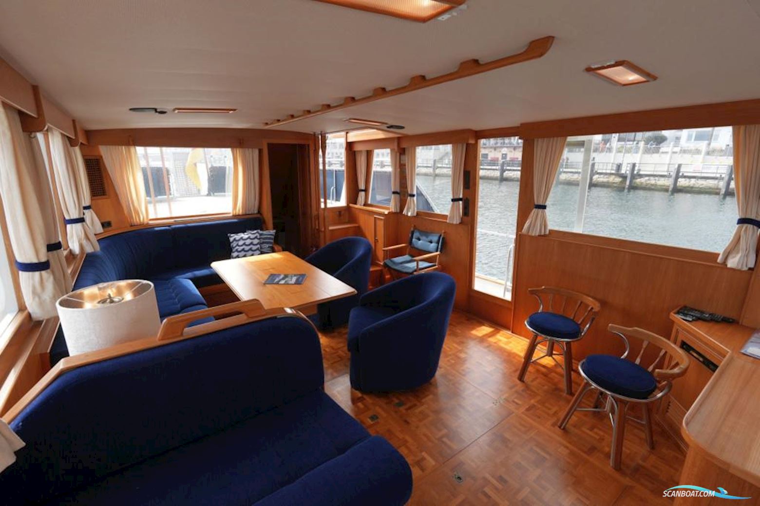 Grand Banks 46 Motor Yacht