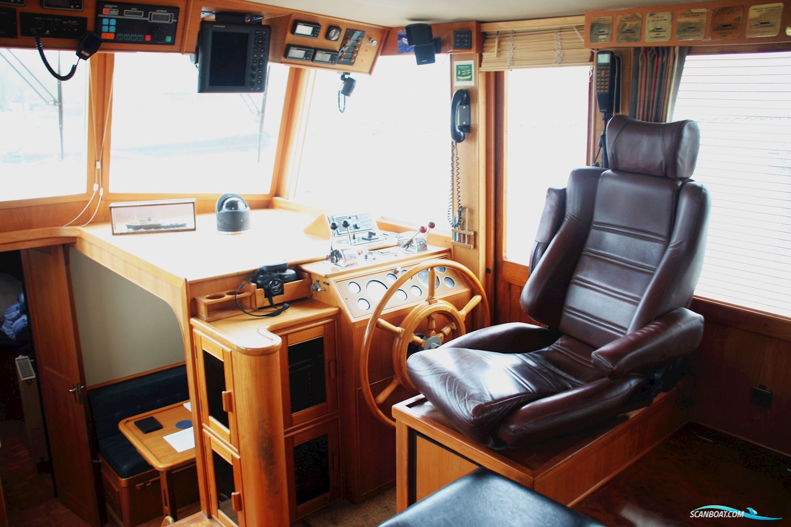 Grand Banks 49 Stabilizers