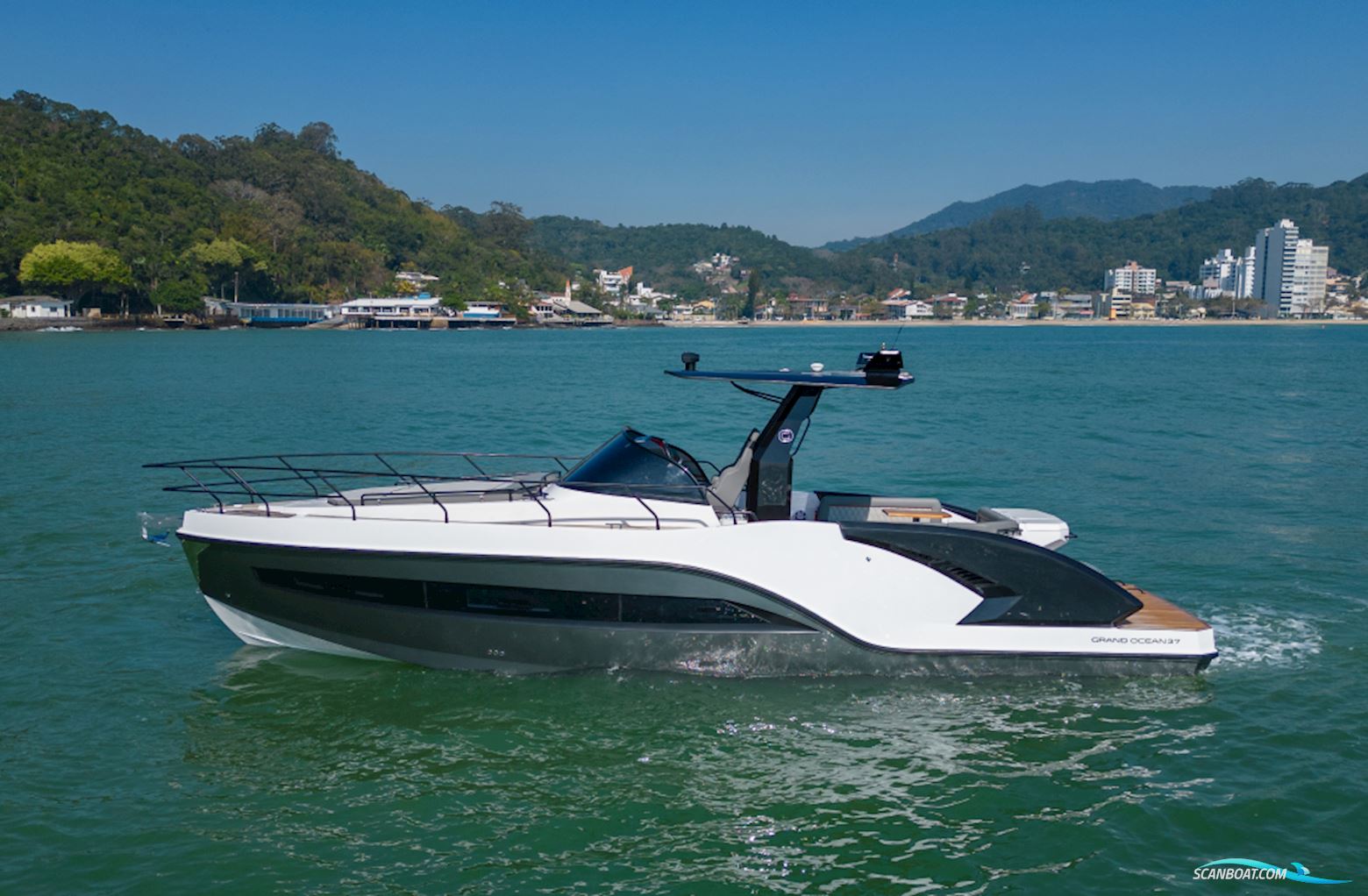 Grand Ocean 37 Motorboat 2026, with Mercury engine, The Netherlands