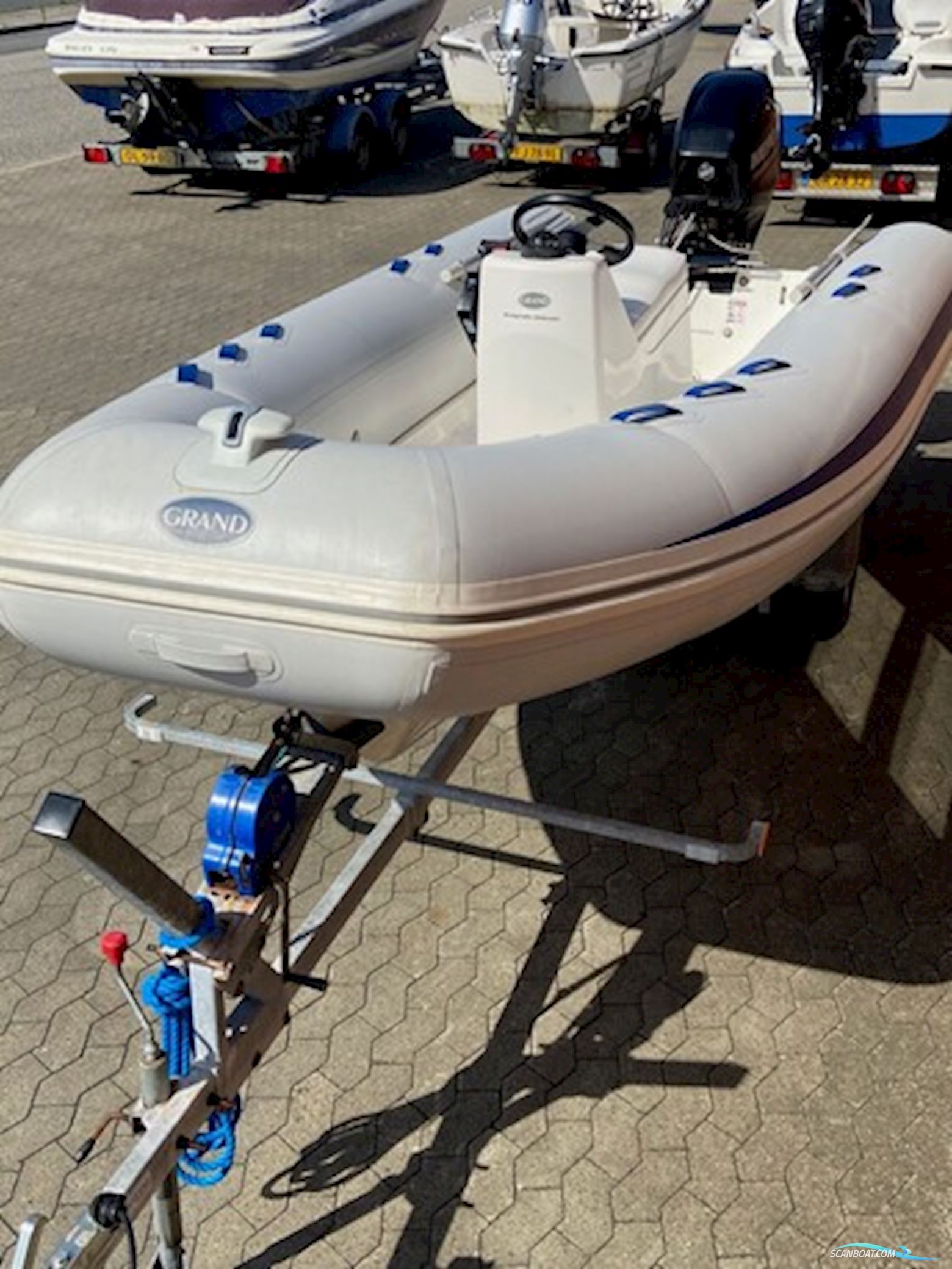 Grand S470 rib m/jockeypult m/Mercury F40 hk EFI og Scandic trailer