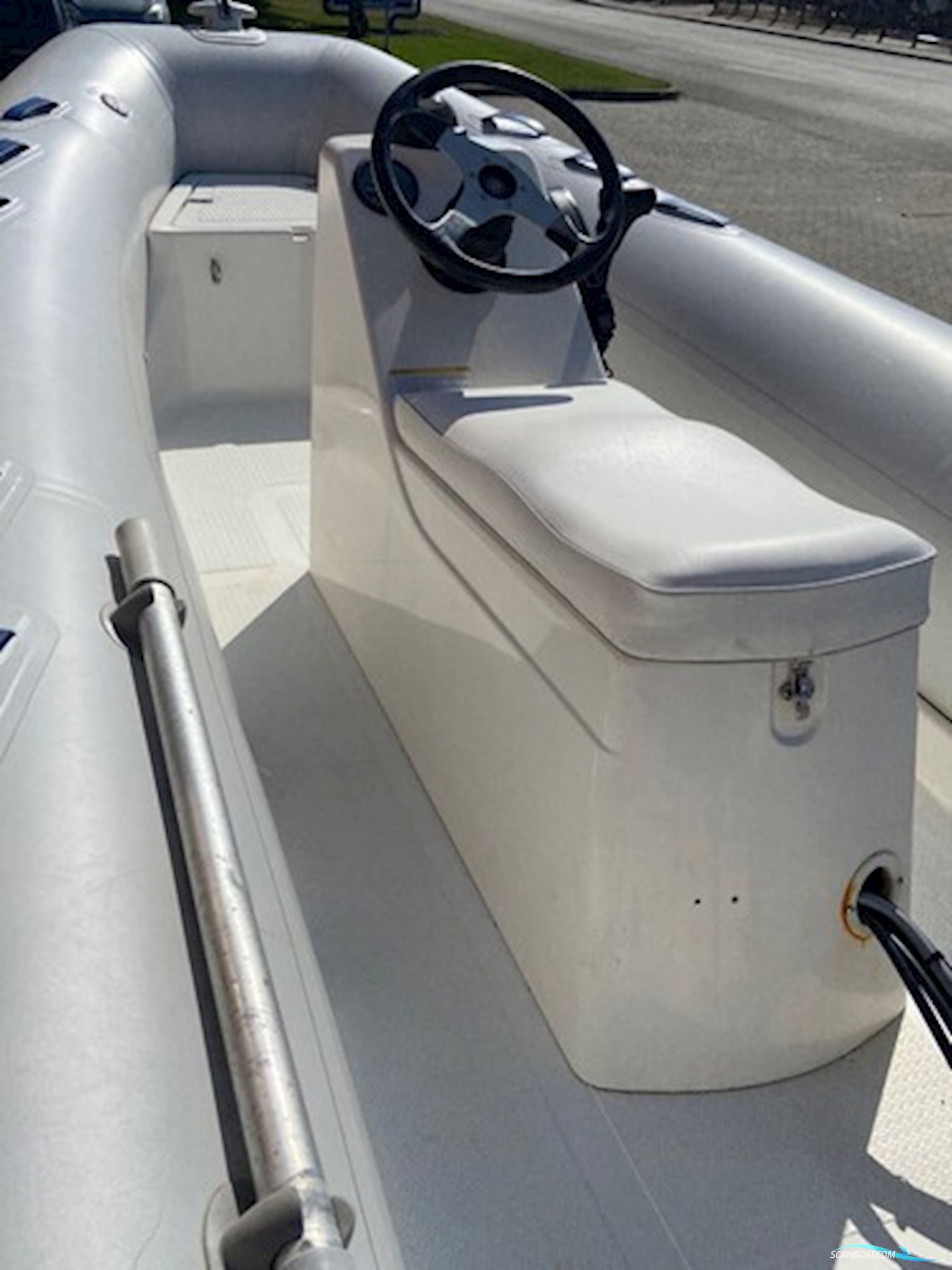 Grand S470 rib m/jockeypult m/Mercury F40 hk EFI og Scandic trailer