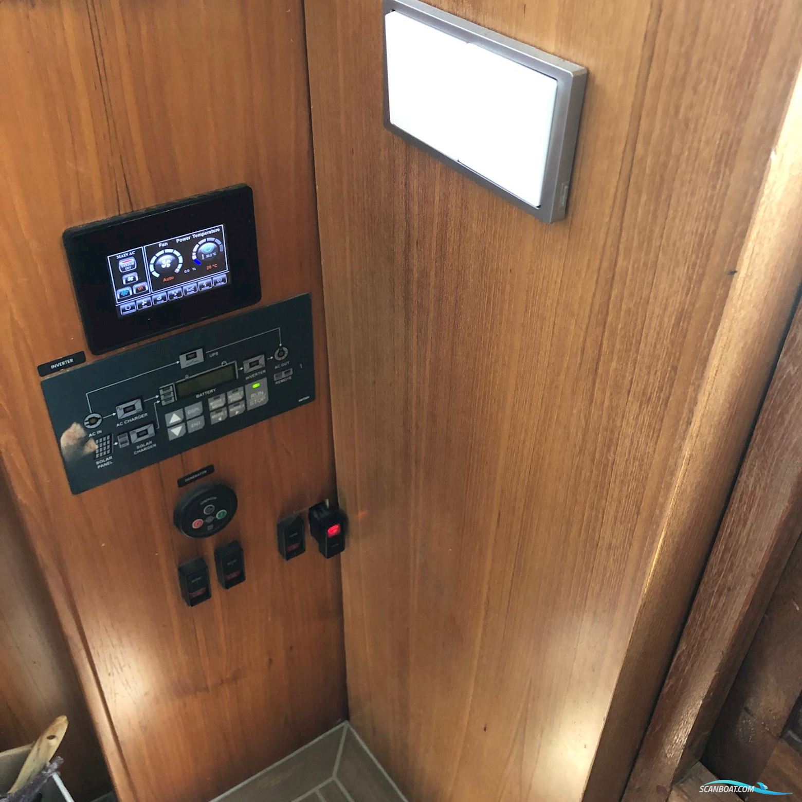 Grandbanks 42 Classic