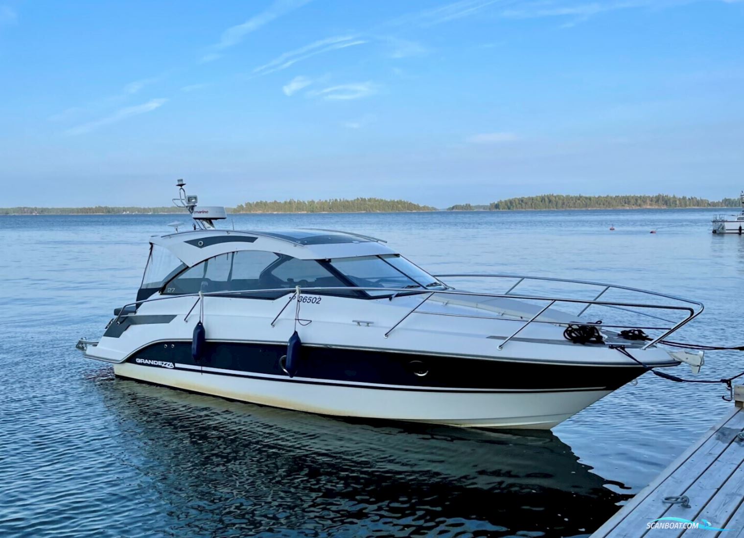 Grandezza 28 OC Motorboat 2016, with Mercruiser engine, Sweden