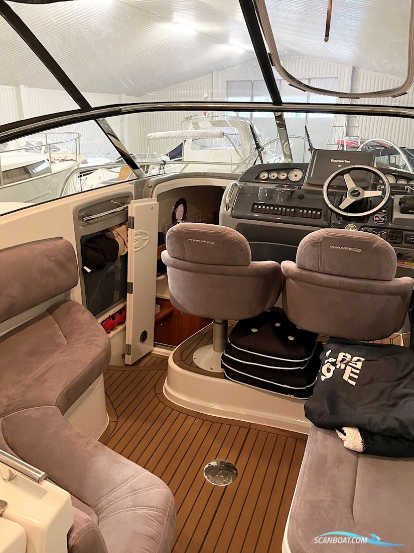 Grandezza 29 WA Open