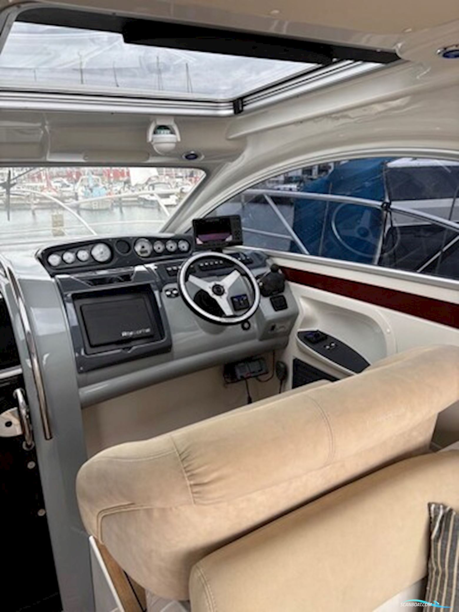 Grandezza 31 OC - NY PRIS!