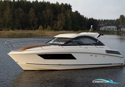 Grandezza 31 OC Motorboat 2006, with Volvo Penta engine, Sweden