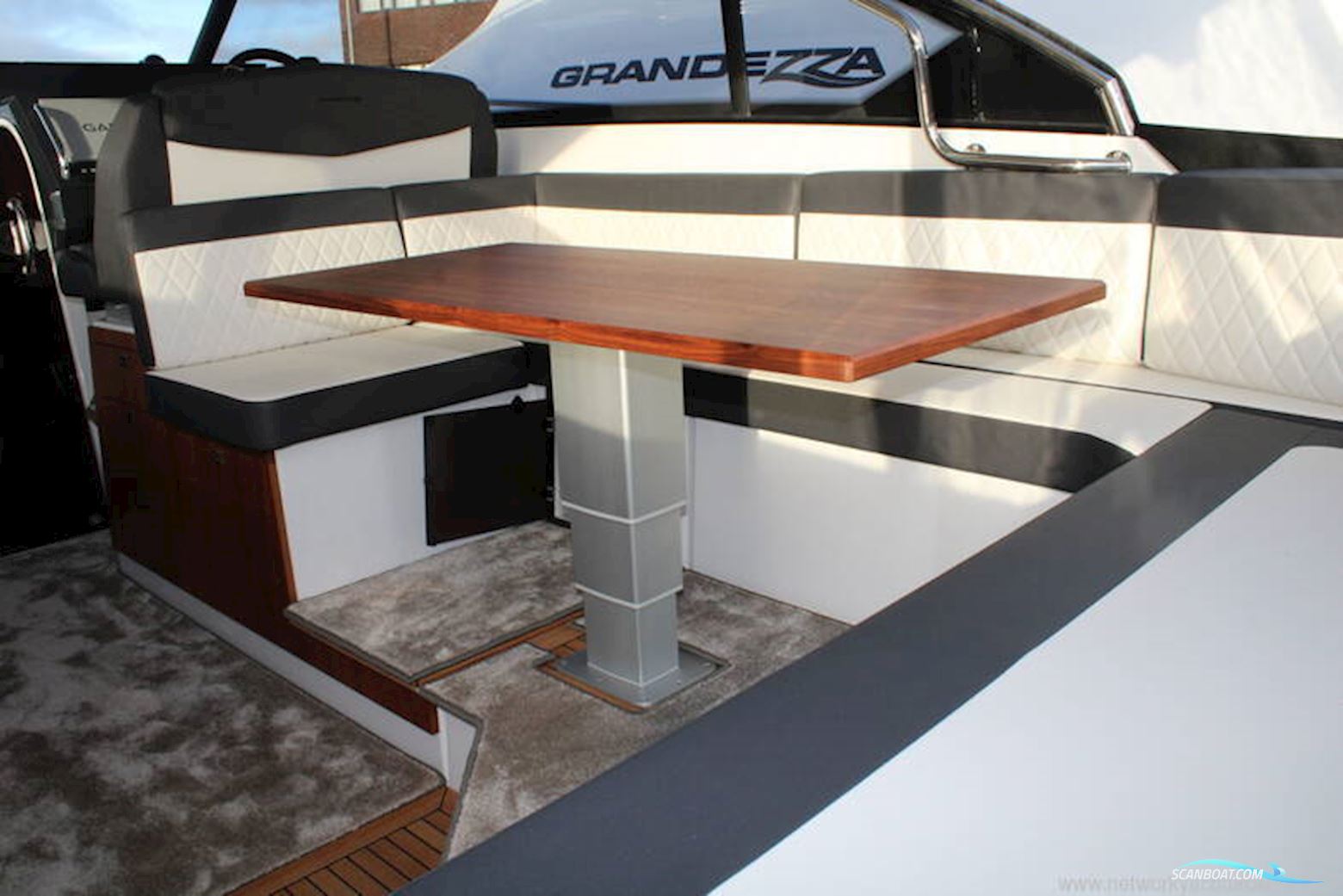 Grandezza 34 OC