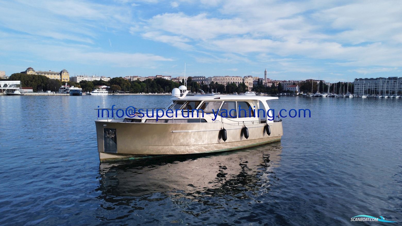 Greenline 33 Motorboat 2011, with Wolksvagen engine, Croatia