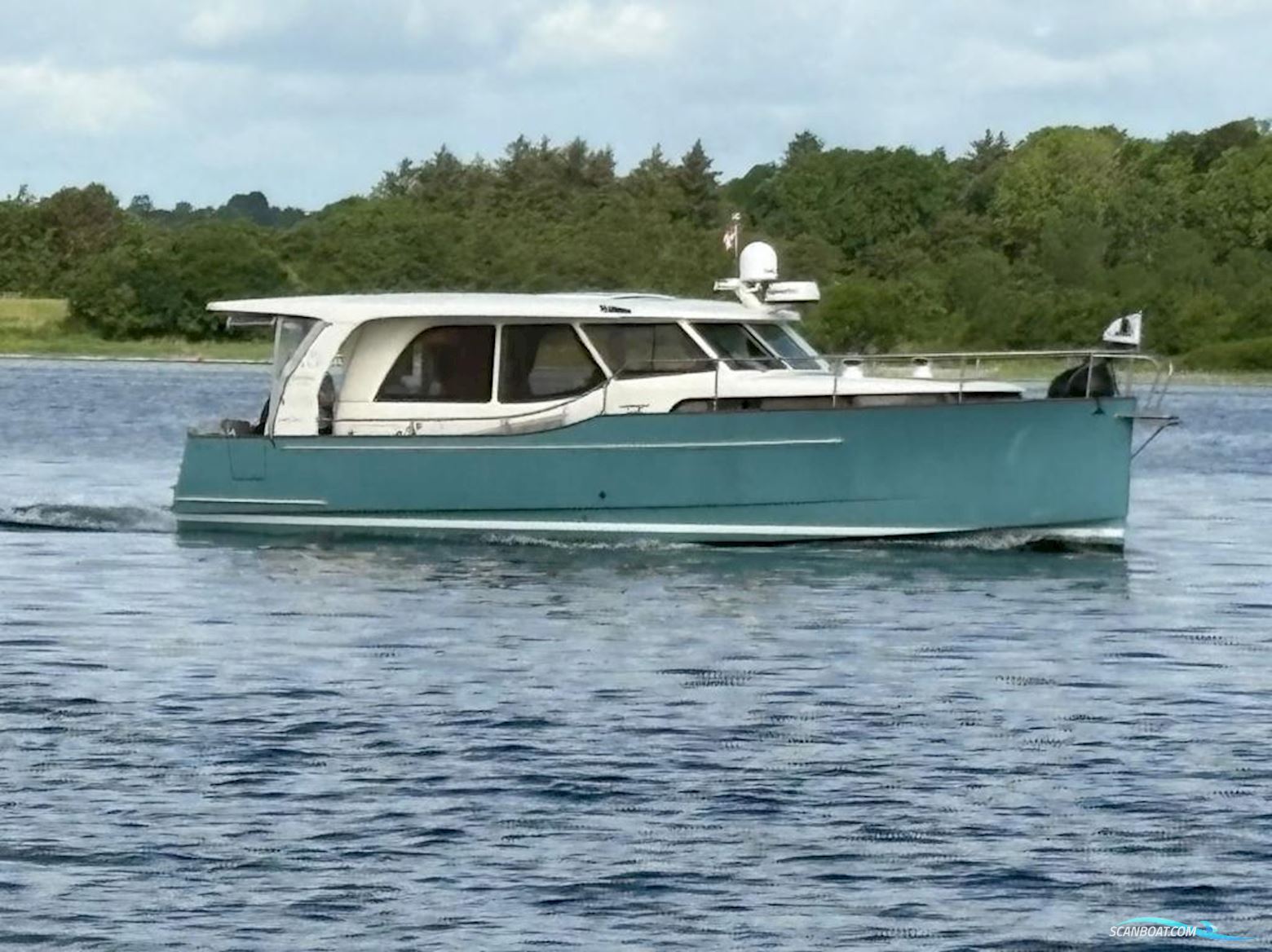 Greenline 33