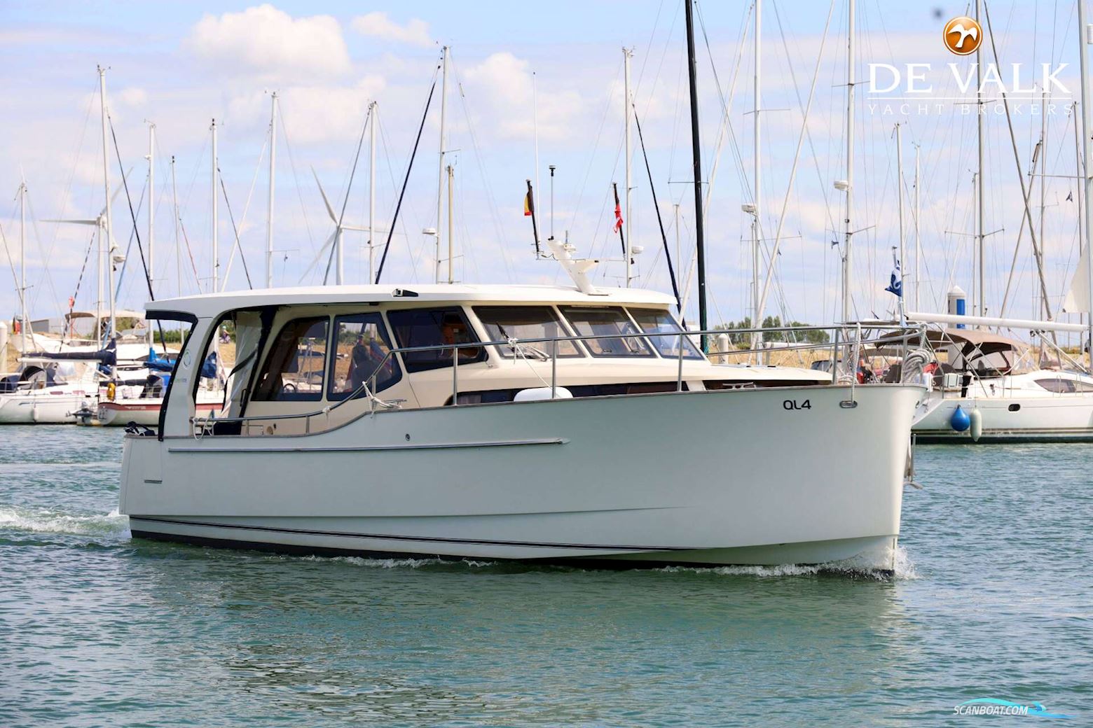 Greenline 33