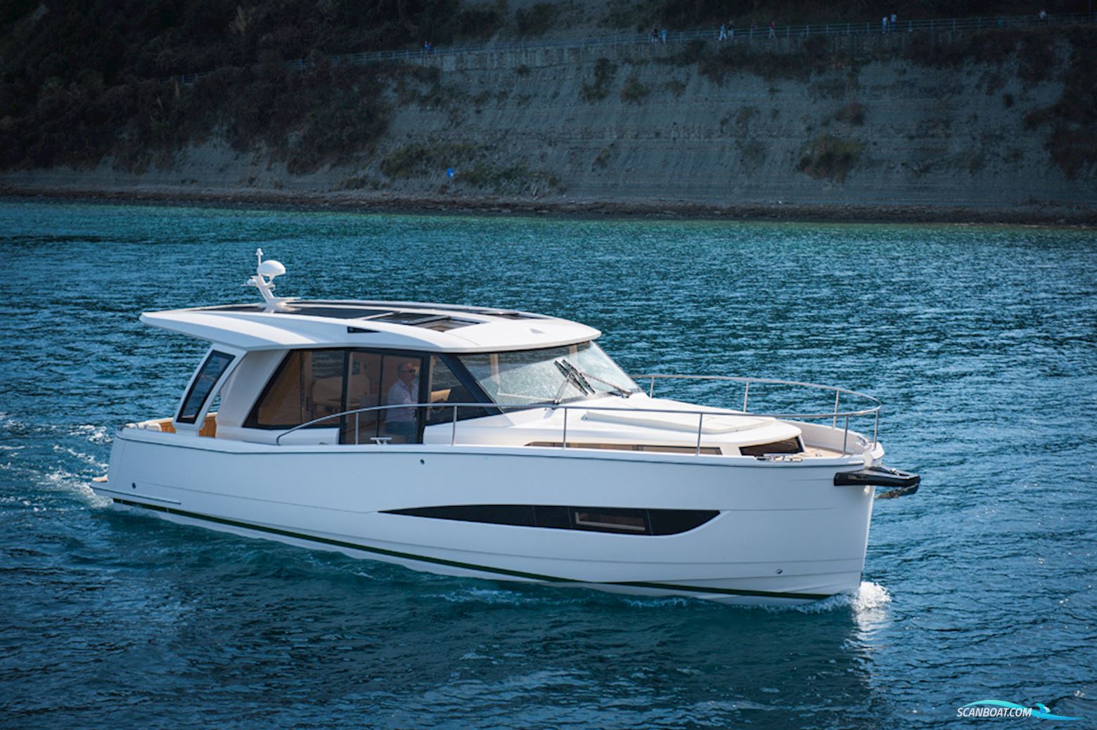 Greenline 39 Motorboat 2024, with 1 x Volvo Penta D3 - 220 HK engine, Denmark