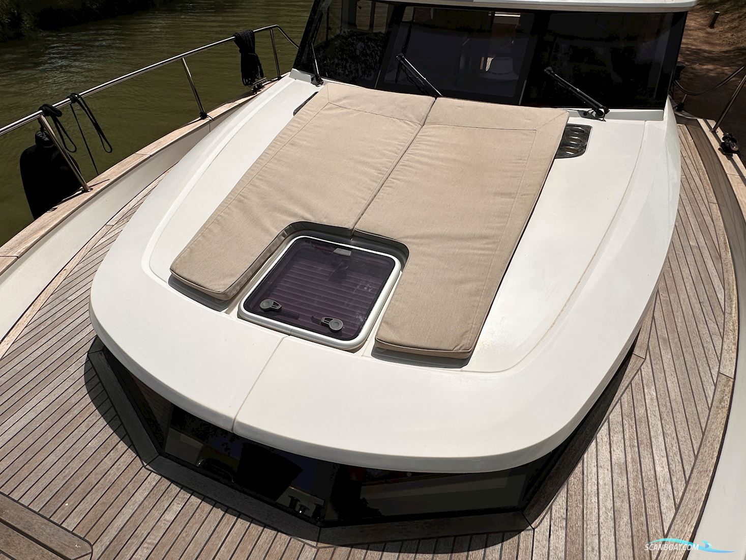 Greenline 40 Hybrid